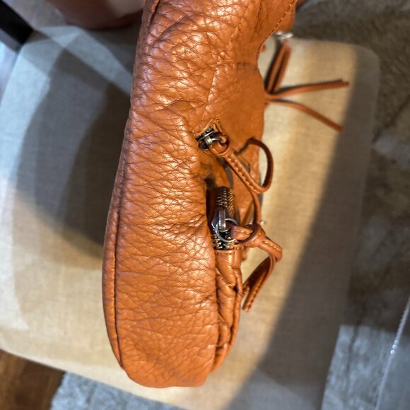 Silence + Noise Utility Washed Zippered Shoulder Bag : Brown - Picture 8 of 15